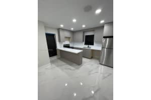 4725 NW 7th St Apt 105-3, Miami, FL 33126, Sold 03/28/25
