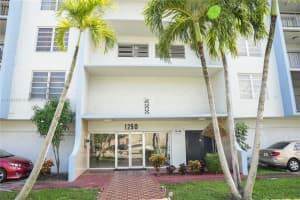 1250 NE 125th St APT 208C, North Miami, FL 33161, Sold 11/15/24