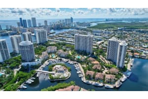2000 Island Blvd #3004, North Miami Beach, FL 33160, Sold 06/04/25