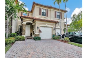 3490 W 92nd Pl #3490, Hialeah Gardens, FL 33018, Sold 12/05/24