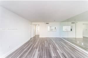 540 Brickell Key Dr APT 900, Miami, FL 33131, Sold 05/16/25