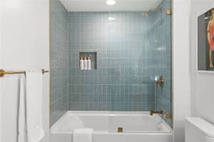 601 NE 1st Ave #2716, Miami, FL 33132, - MLS#A11664684