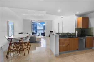 1060 Brickell Ave APT 3305, Miami, FL 33131, Sold 12/10/24
