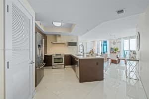 150 Sunny Isles Blvd #11401, Sunny Isles Beach, FL 33160, Sold 02/13/25