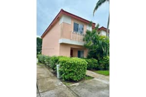 763 NW 208th Terrace, Pembroke Pines, FL 33029, Sold 01/24/25