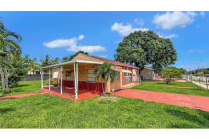 611 E 7th St, Hialeah, FL 33010, Sold 10/25/24