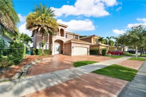 1811 SE 16th Ave, Homestead, FL 33035, Sold 04/25/25