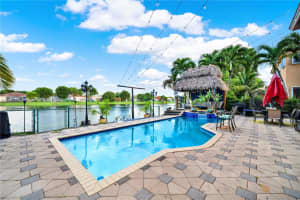 1811 SE 16th Ave, Homestead, FL 33035, Sold 04/25/25