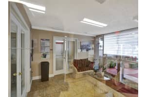 1251 NE 108th St APT 114, Miami, FL 33161, Sold 01/22/25