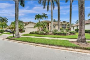 1623 Victoria Pointe Ln, Weston, FL 33327, Sold 02/24/25