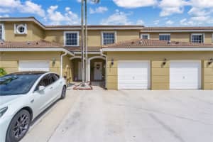339 SW 121st Ave, Pembroke Pines, FL 33025, Sold 10/30/24