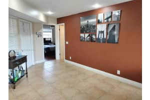 8630 SW 3rd St APT 203, Pembroke Pines, FL 33025, Sold 01/31/25