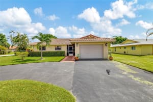 7042 NW 106th Ave, Tamarac, FL 33321, Sold 01/31/25