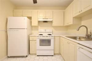 2821 Somerset Dr APT 309, Lauderdale Lakes, FL 33311, - MLS#A11665240