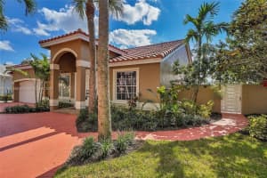 19370 NW 87th Pl, Hialeah, FL 33018, Sold 10/31/24