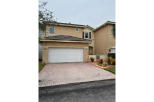 11313 NW 55th Ln, Doral, FL 33178, Sold 04/04/25