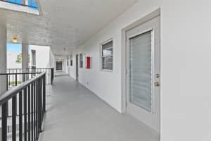 9420 Poinciana Pl APT 308, Davie, FL 33324, Sold 03/18/25