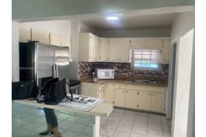 5530 W 1st Ct, Hialeah, FL 33012, Sold 10/29/24