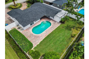 516 NW 28th St, Wilton Manors, FL 33311, Sold 11/15/24