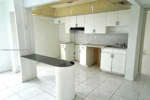 1455 West Ave APT 702, Miami Beach, FL 33139, Sold 11/08/24