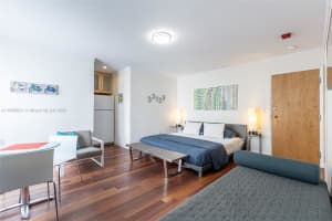 420 15th St APT 206, Miami Beach, FL 33139, Sold 03/31/25