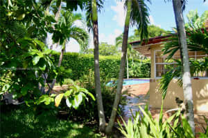 9001 SW 19th St, Miami, FL 33165, Sold 01/10/25