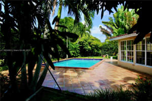 9001 SW 19th St, Miami, FL 33165, Sold 01/10/25