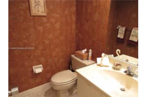 3520 Oaks Way 208 Pompano Beach, FL 33069 - MLS#A11665725