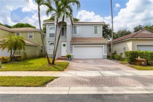 7808 NW 17th Pl, Pembroke Pines, FL 33024, Sold 12/18/24