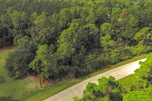 27369 N Twin Lakes Dr Punta Gorda, FL 33955 - MLS#A11665776