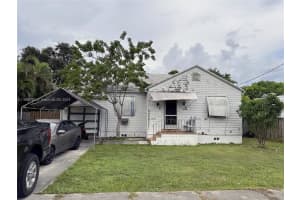 2737 NW 4th St, Miami, FL 33125, Sold 01/03/25