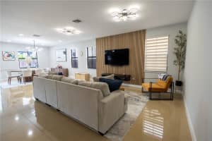 10072 NW 87th Terrace, Doral, FL 33178, Sold 12/09/24