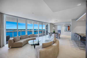400 Alton Rd APT 2406, Miami Beach, FL 33139, Sold 02/12/25