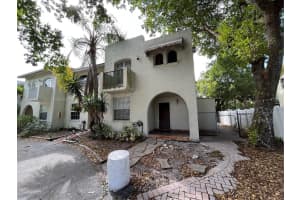 4161 NW 9th Ave APT 6, Pompano Beach, FL 33064, Sold 11/06/24