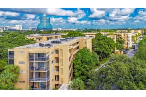 4111 Stirling Rd APT 304, Davie, FL 33314, Sold 01/31/25