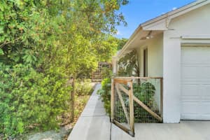 15388 SW 260th St, Homestead, FL 33032, Sold 03/03/25