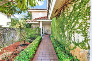 10340 NW 46th Terrace, Doral, FL 33178, Sold 10/28/24