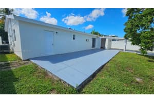 4926 SW 44th Terrace, Fort Lauderdale, FL 33314, Sold 12/11/24