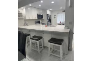 111 S Hollybrook Dr APT 105, Pembroke Pines, FL 33025, Sold 01/22/25