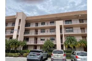 10207 Sunrise Lakes Blvd APT 405, Sunrise, FL 33322, Sold 07/11/25