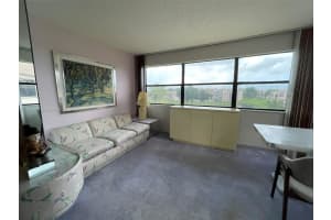 10207 Sunrise Lakes Blvd APT 405, Sunrise, FL 33322, Sold 07/11/25