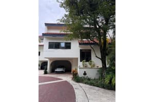 2000 S Bayshore Dr APT 68, Coconut Grove, FL 33133, Sold 11/22/24