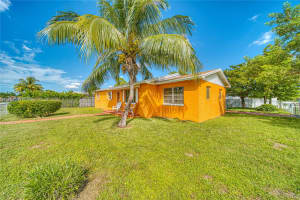 3401 NW 213th St, Miami Gardens, FL 33056, Sold 01/10/25