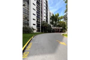 17011 N Bay Rd APT 1018, Sunny Isles Beach, FL 33160, Sold 03/10/25