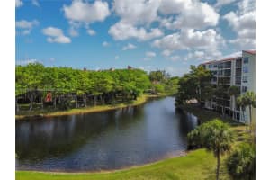 2304 S Cypress Bend Dr APT 711, Pompano Beach, FL 33069, Sold 01/31/25