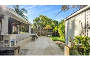9821 Jamaica Dr, Cutler Bay, FL 33189, Sold 11/21/24
