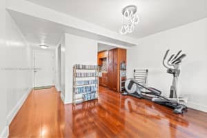 1810 W 56th St APT 3406, Hialeah, FL 33012, Sold 01/24/25