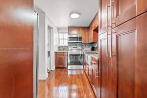 1810 W 56th St APT 3406, Hialeah, FL 33012, Sold 01/24/25