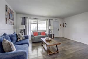 101 NW 32nd St, Pompano Beach, FL 33064, Sold 12/03/24
