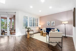 240 E Bayridge Dr, Weston, FL 33326, Sold 02/20/25